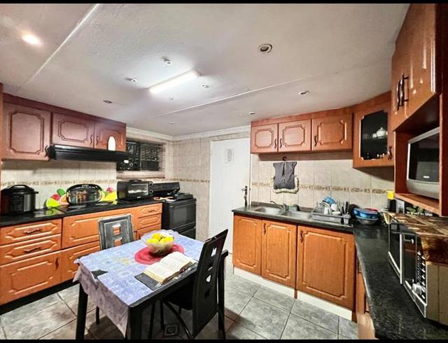 3 BEDROOM HOUSE FOR SALE IN NORTHDALE